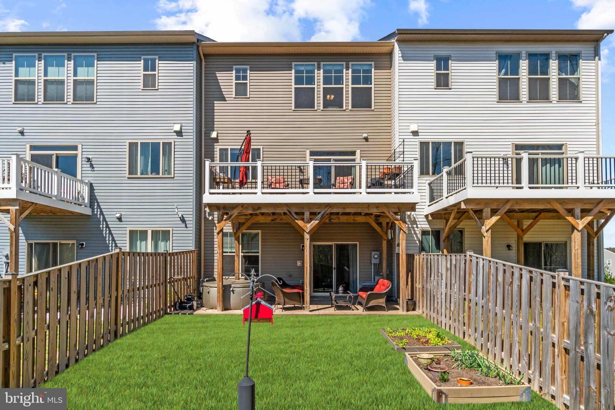 COLONIAL FORGE - Residential