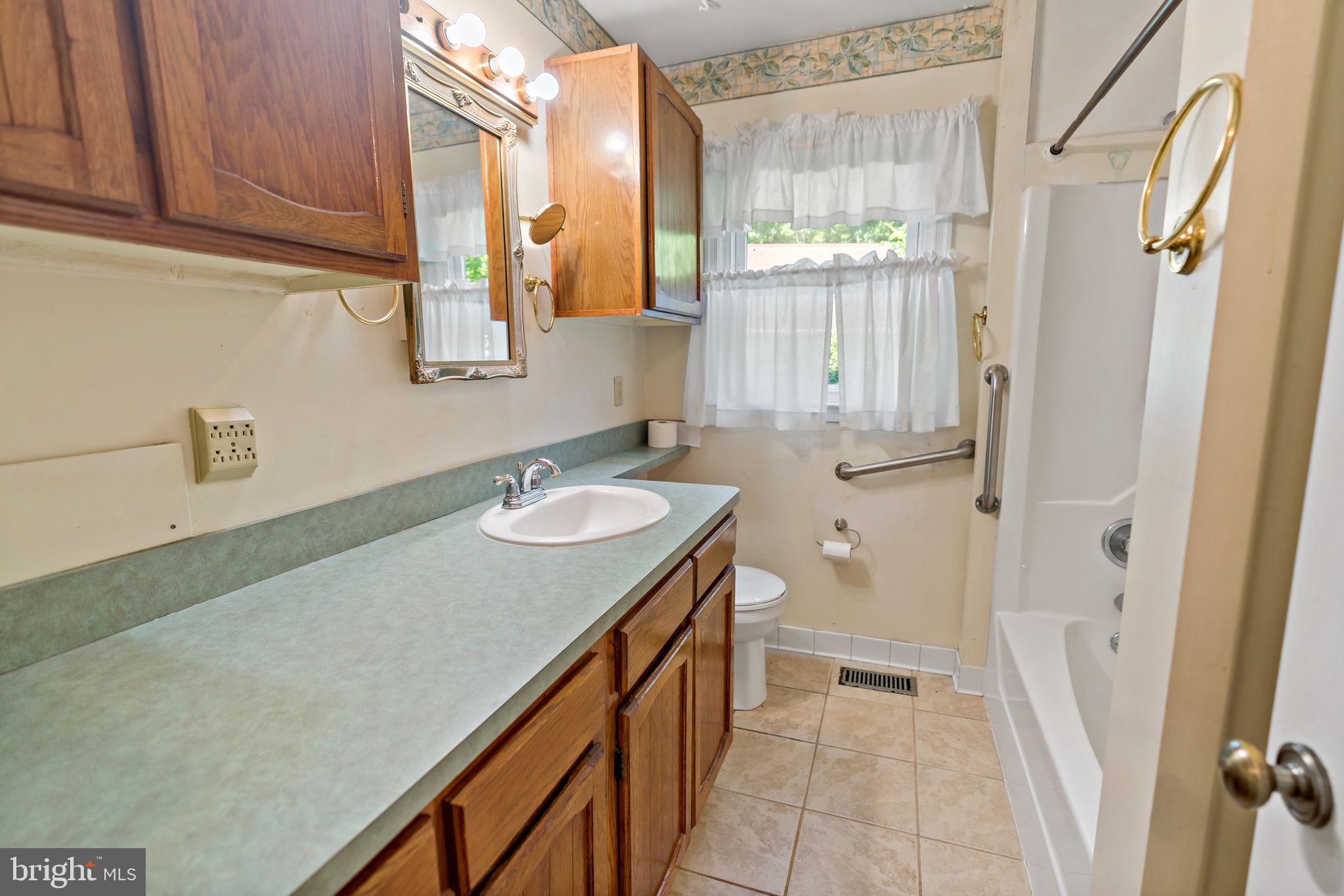 HORSESHOE BEND - Residential