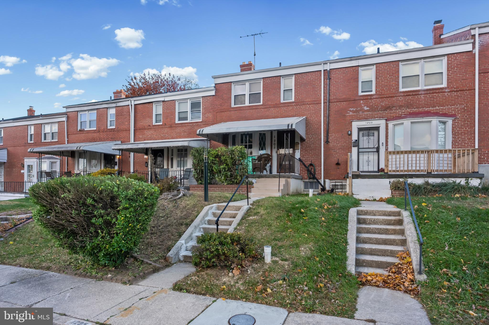 1205 SHERIDAN AVENUE