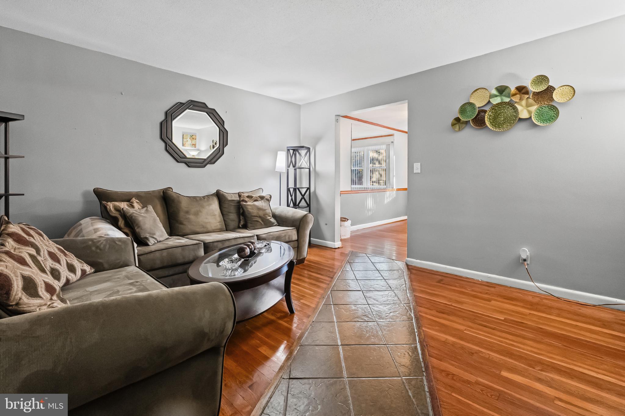 1205 SHERIDAN AVENUE