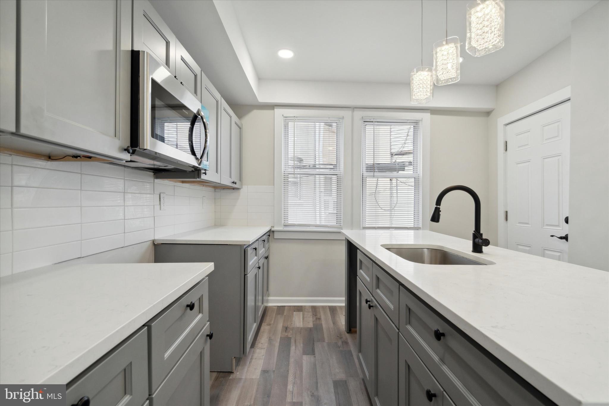 WEST OAK LANE - Residential