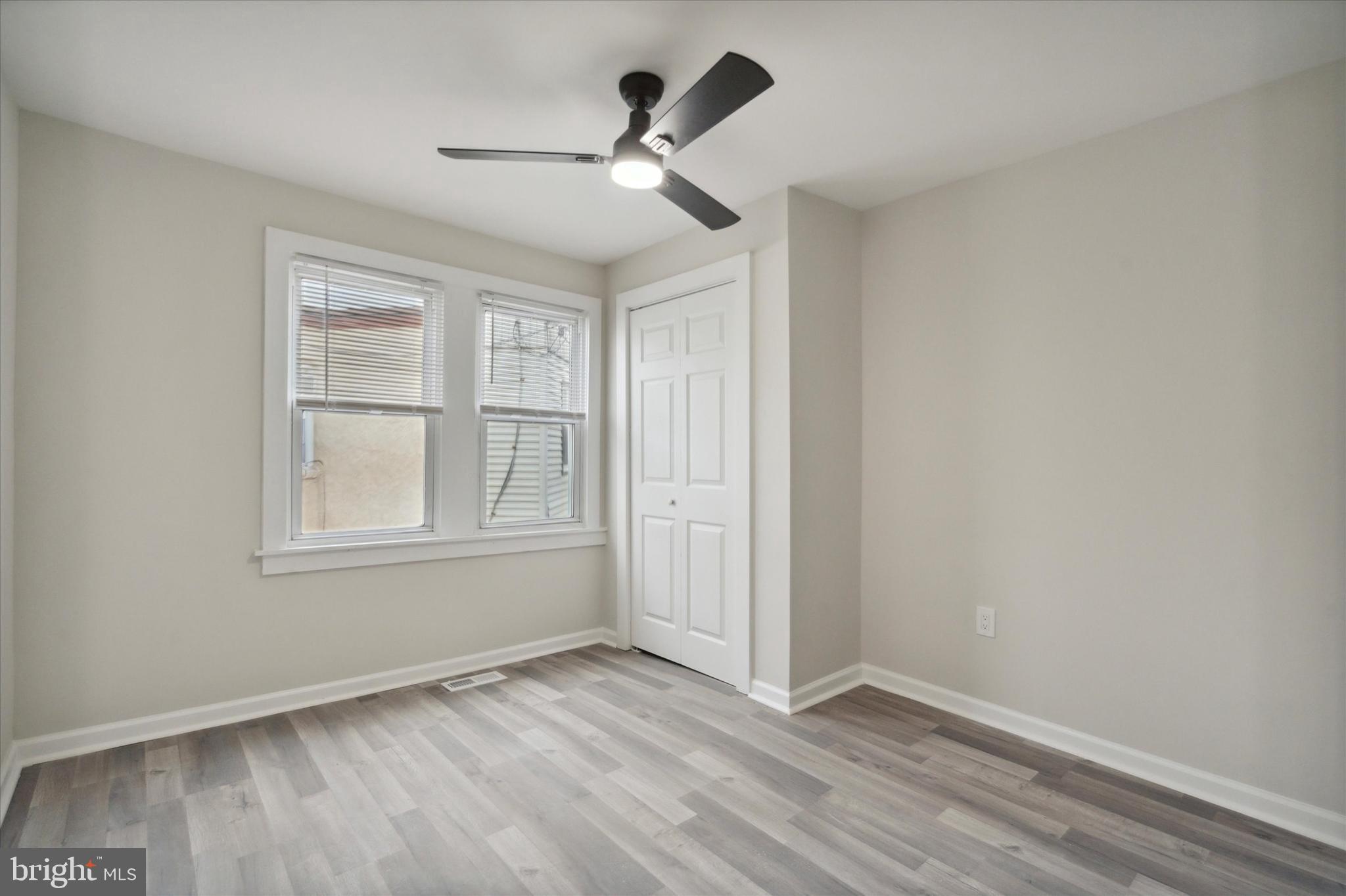 WEST OAK LANE - Residential