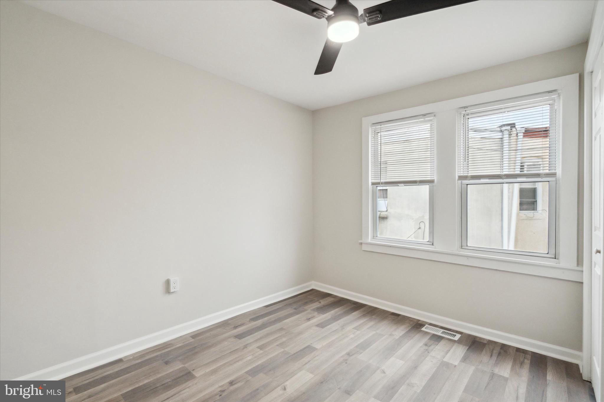 WEST OAK LANE - Residential