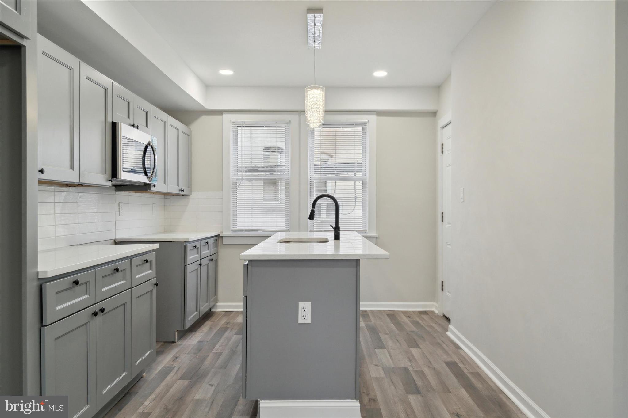 WEST OAK LANE - Residential