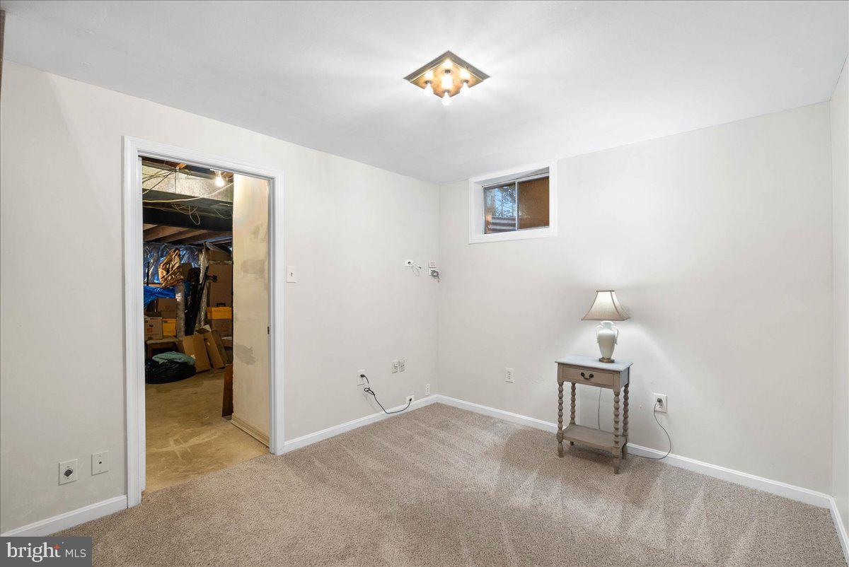 RESTON - Residential Lease