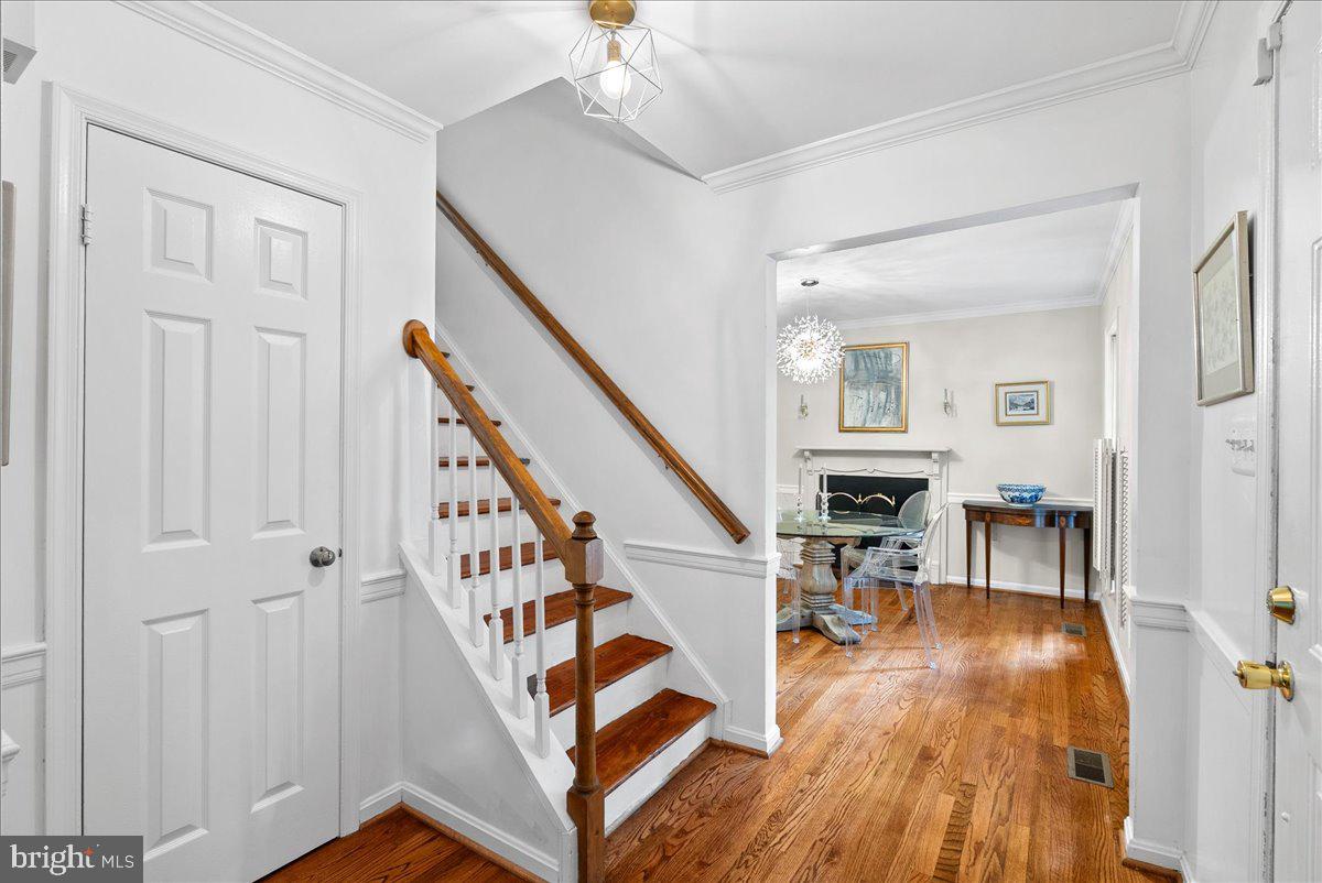 2085 COBBLESTONE LANE