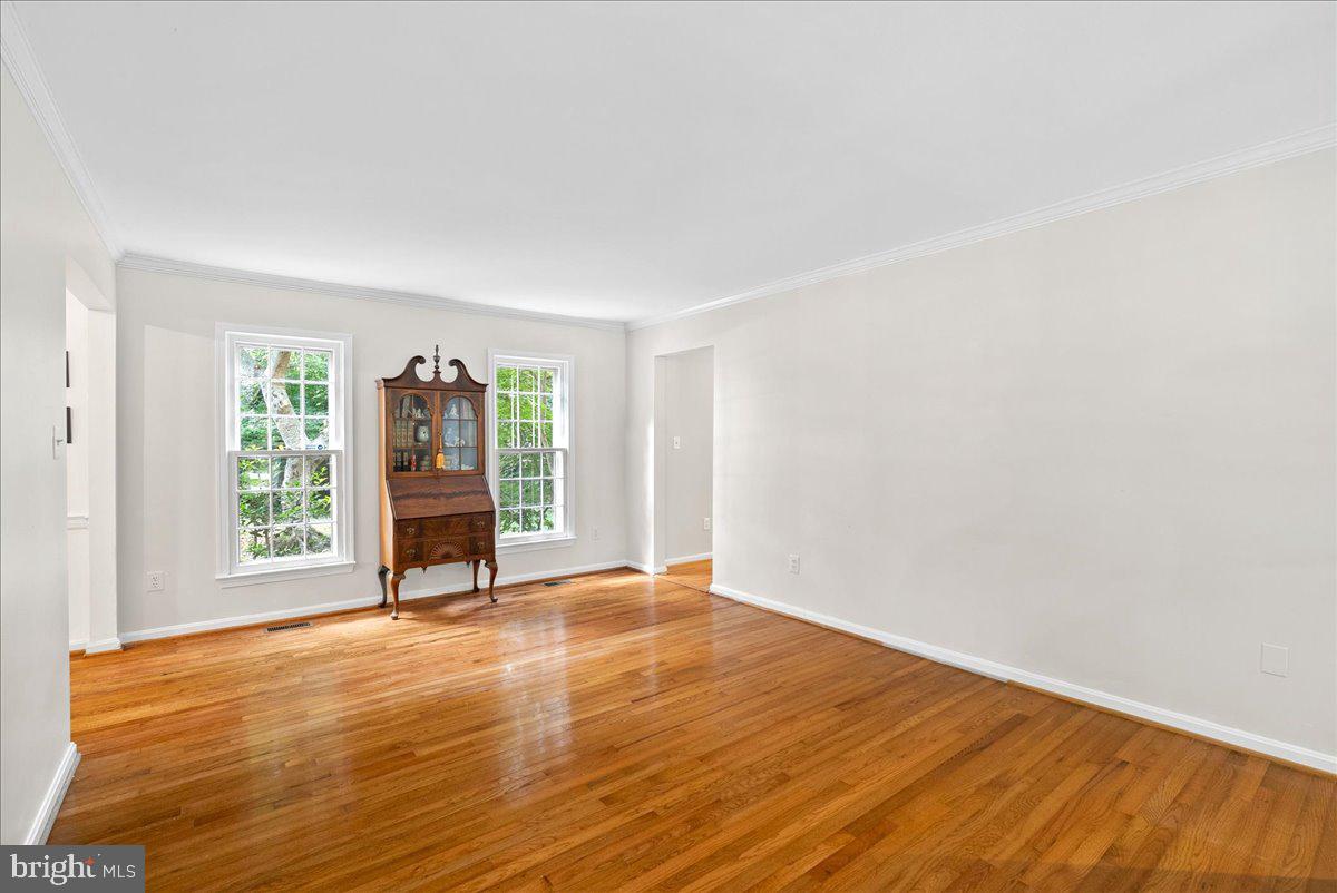 RESTON - Residential Lease