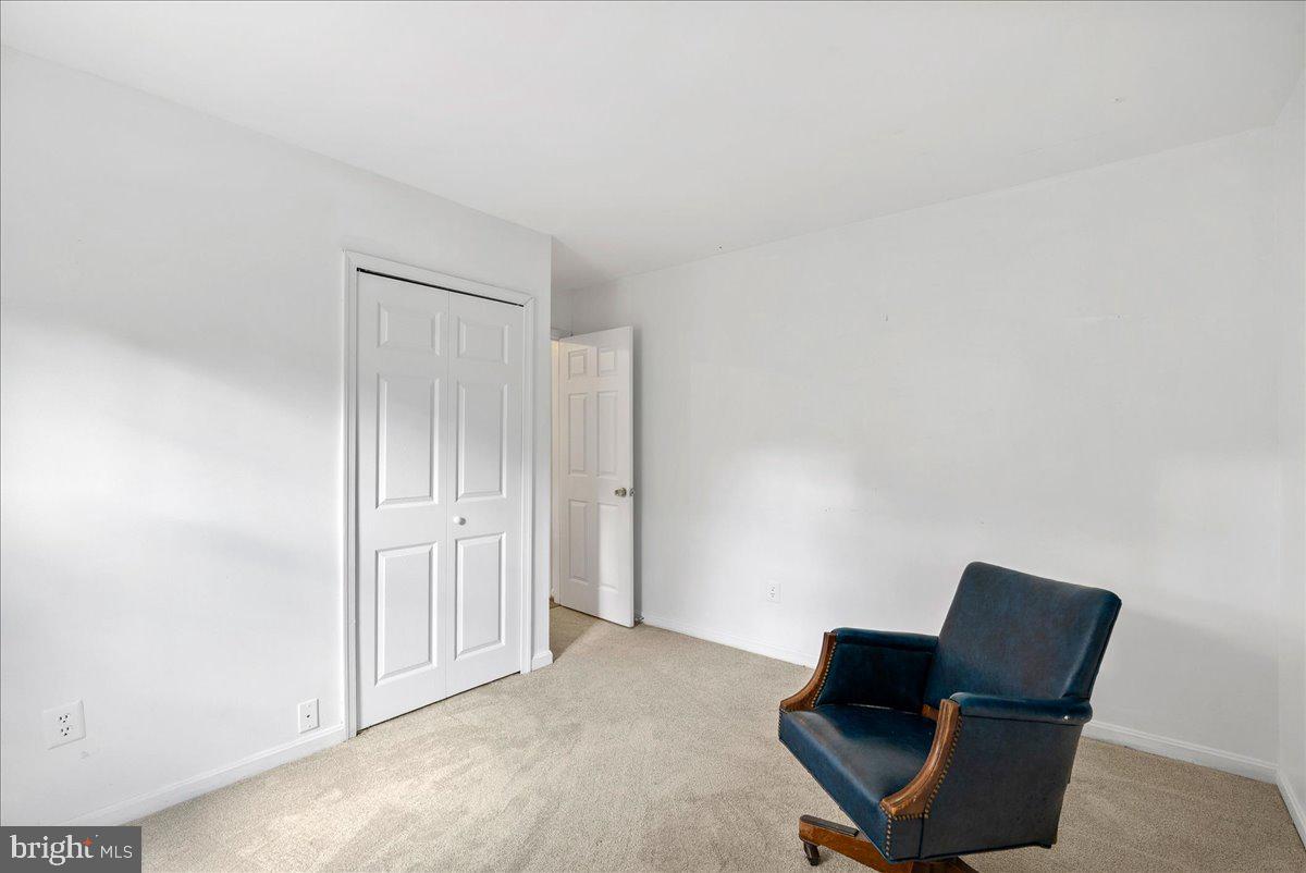 RESTON - Residential Lease