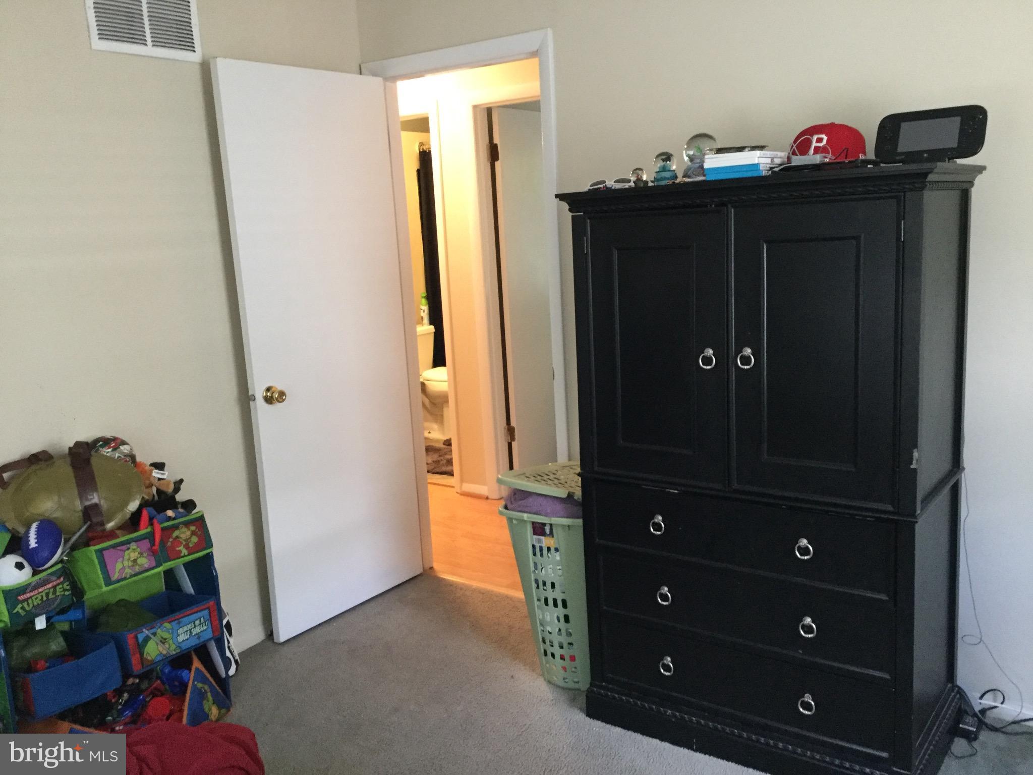 FREETOWN VILLAGE - Residential