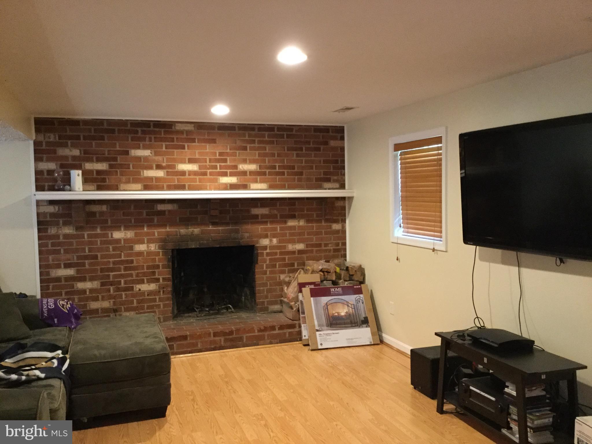 FREETOWN VILLAGE - Residential