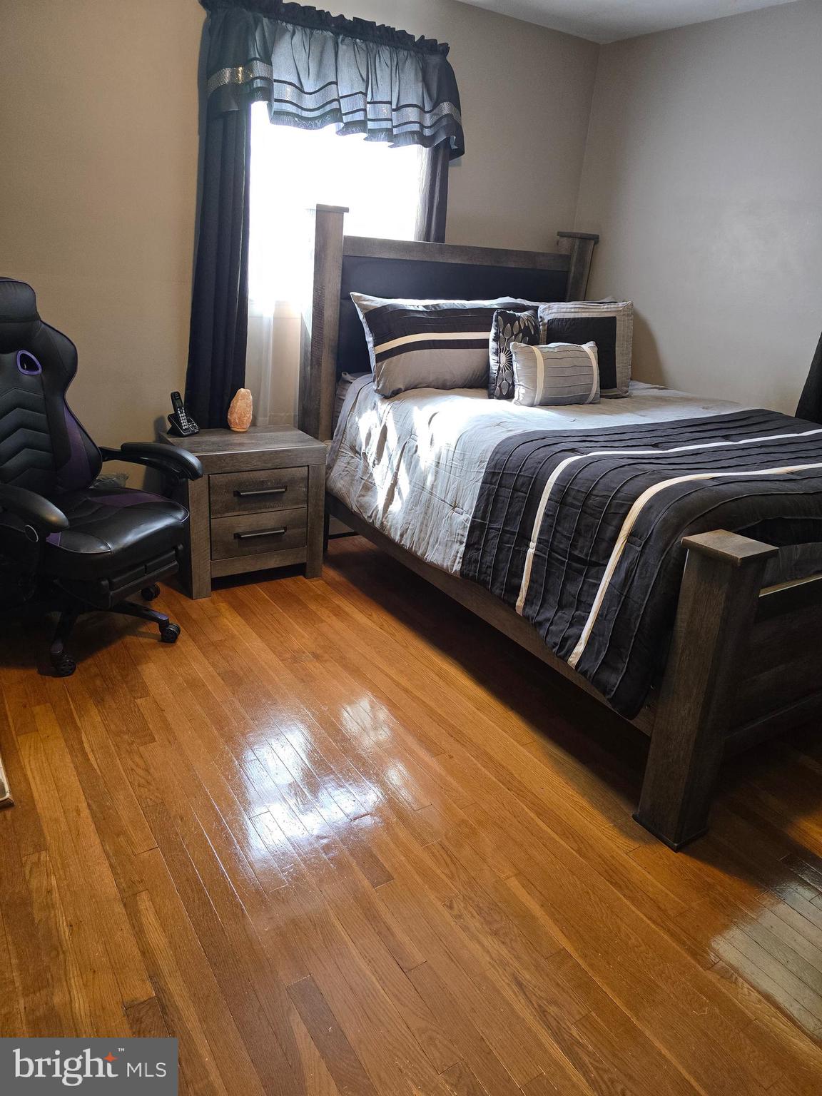 EARNSHAW HEIGHTS - Residential