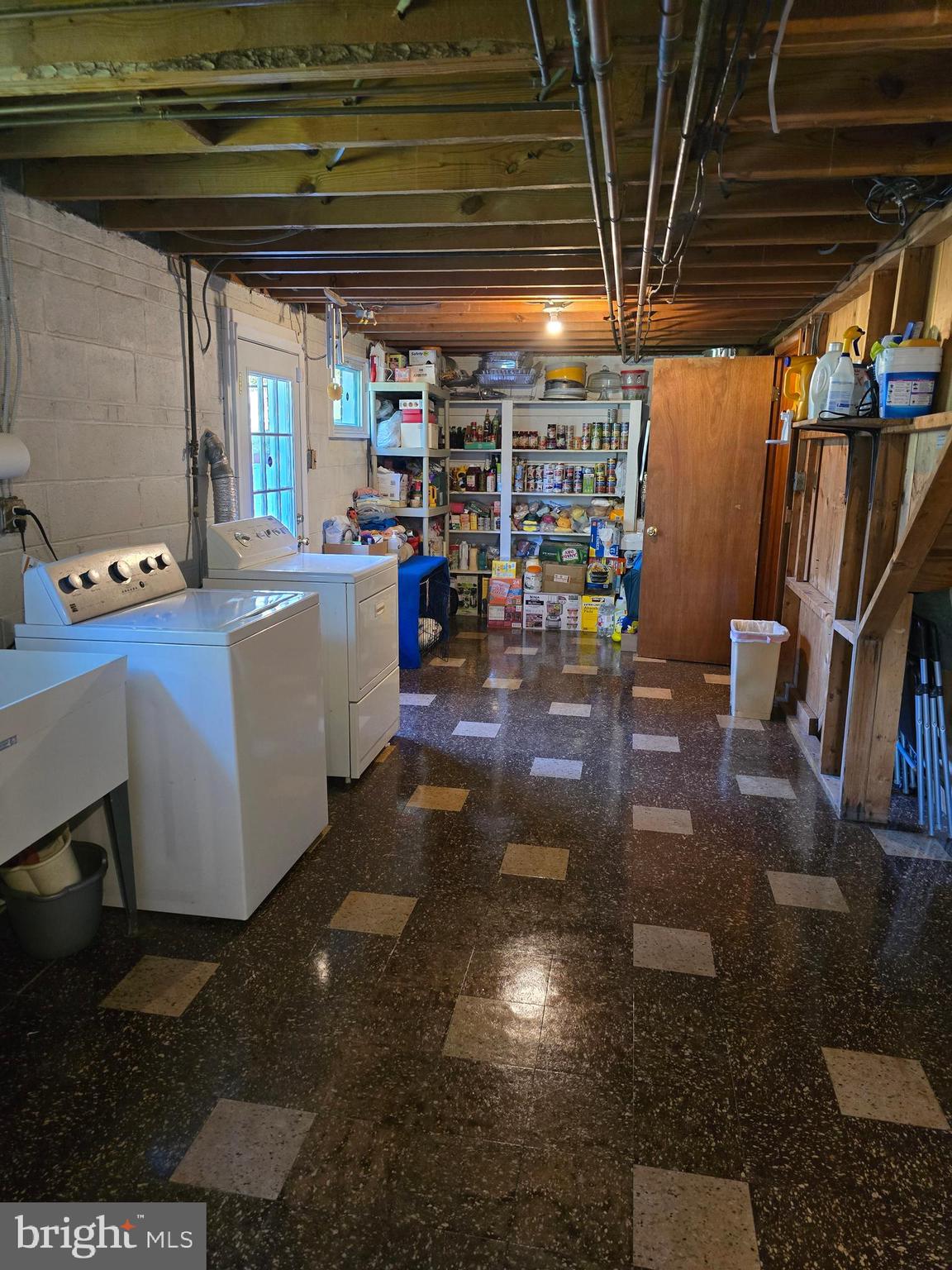 EARNSHAW HEIGHTS - Residential