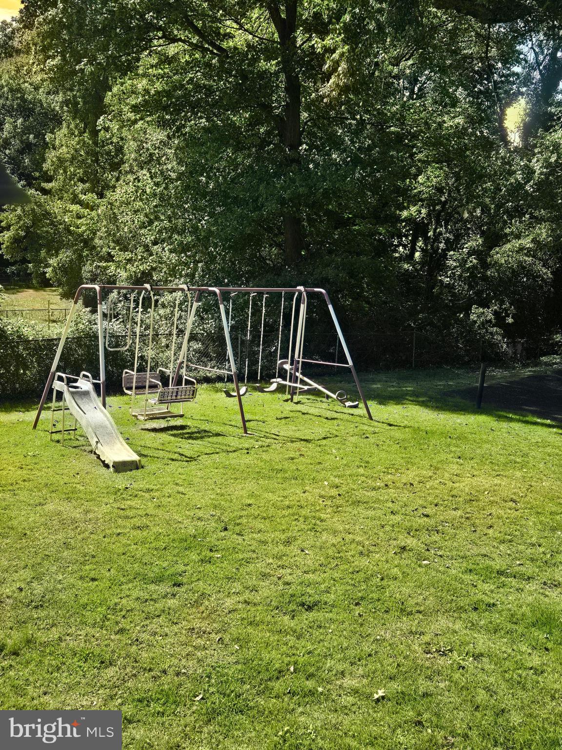 EARNSHAW HEIGHTS - Residential