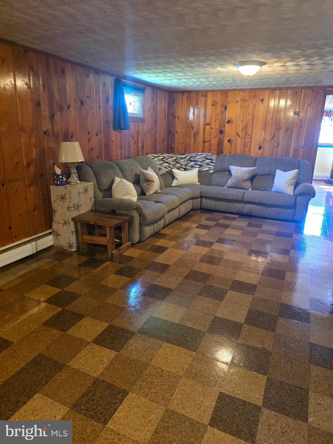 EARNSHAW HEIGHTS - Residential