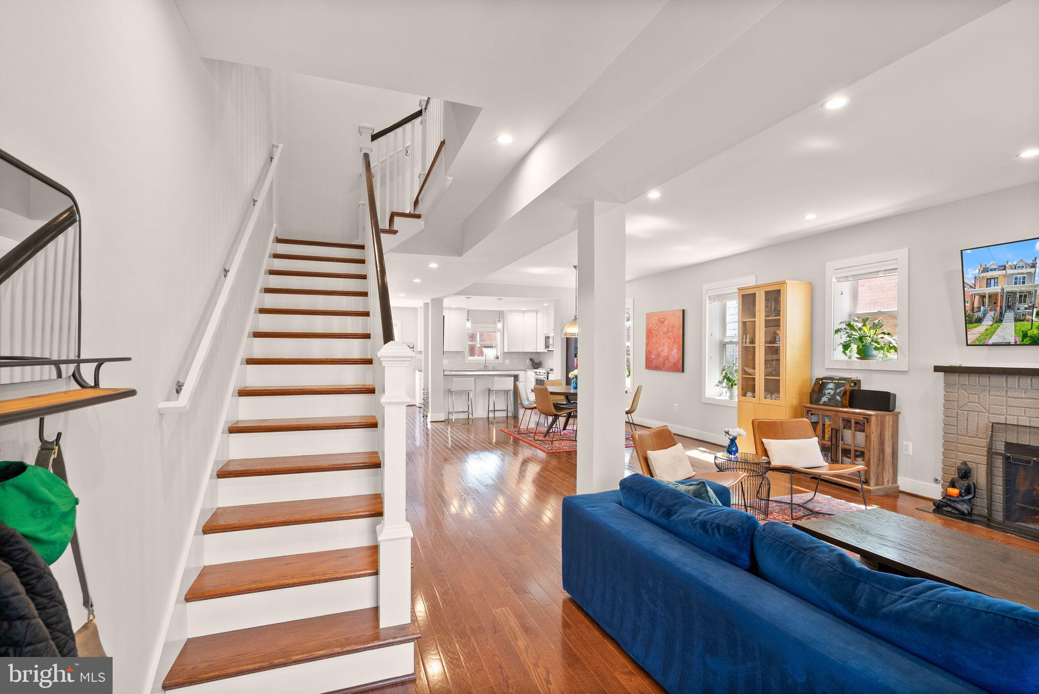 BRIGHTWOOD - Residential