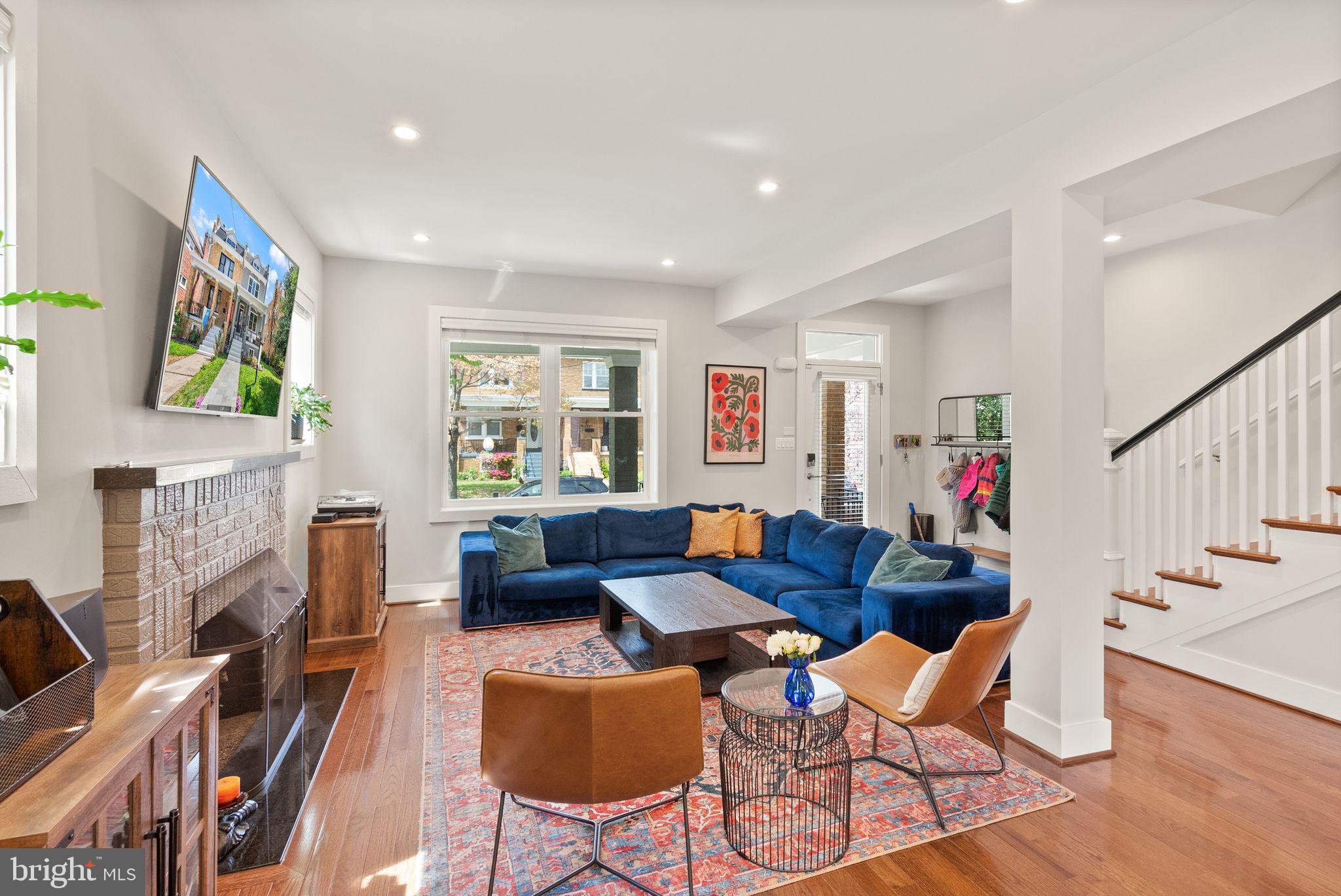 BRIGHTWOOD - Residential