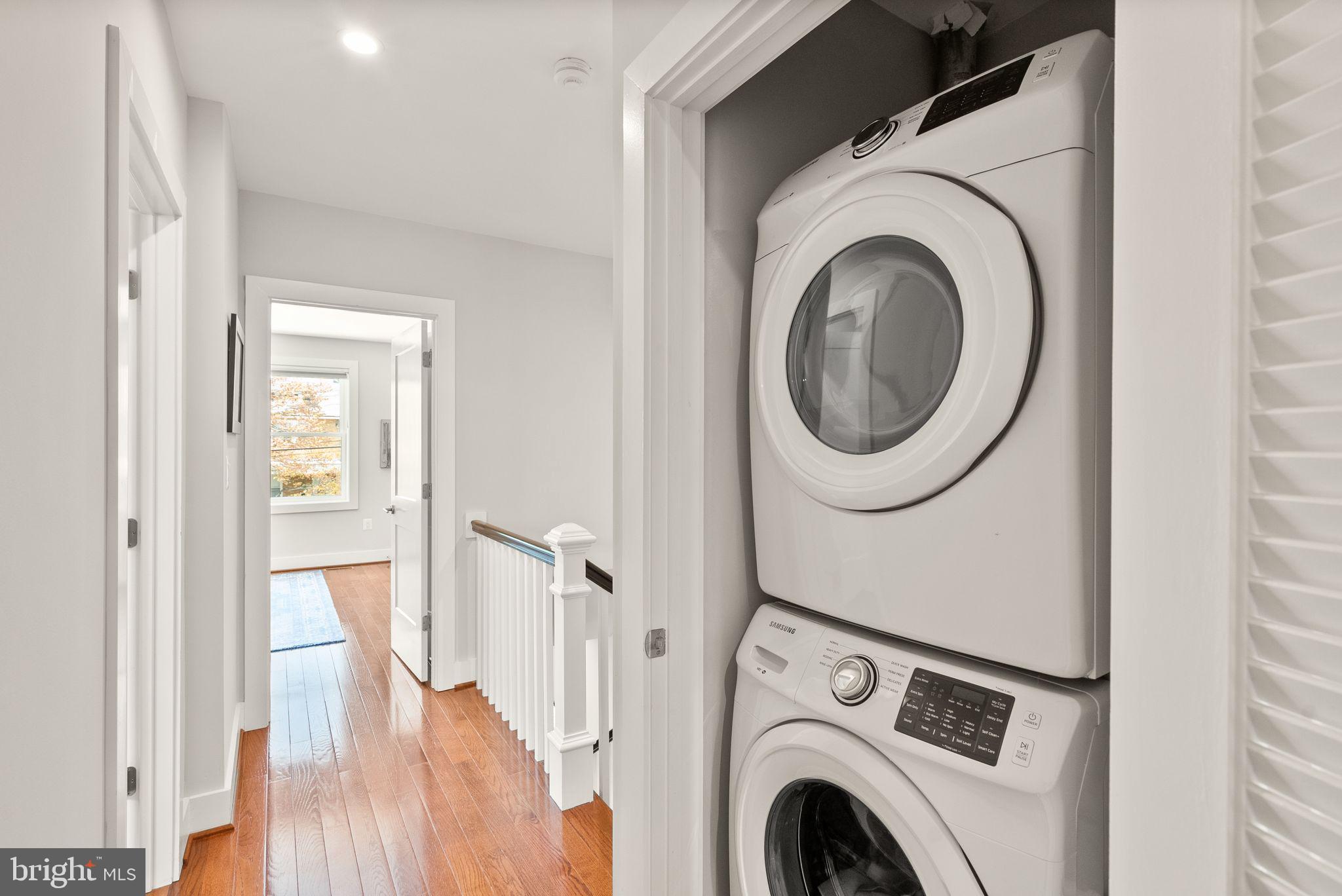 BRIGHTWOOD - Residential