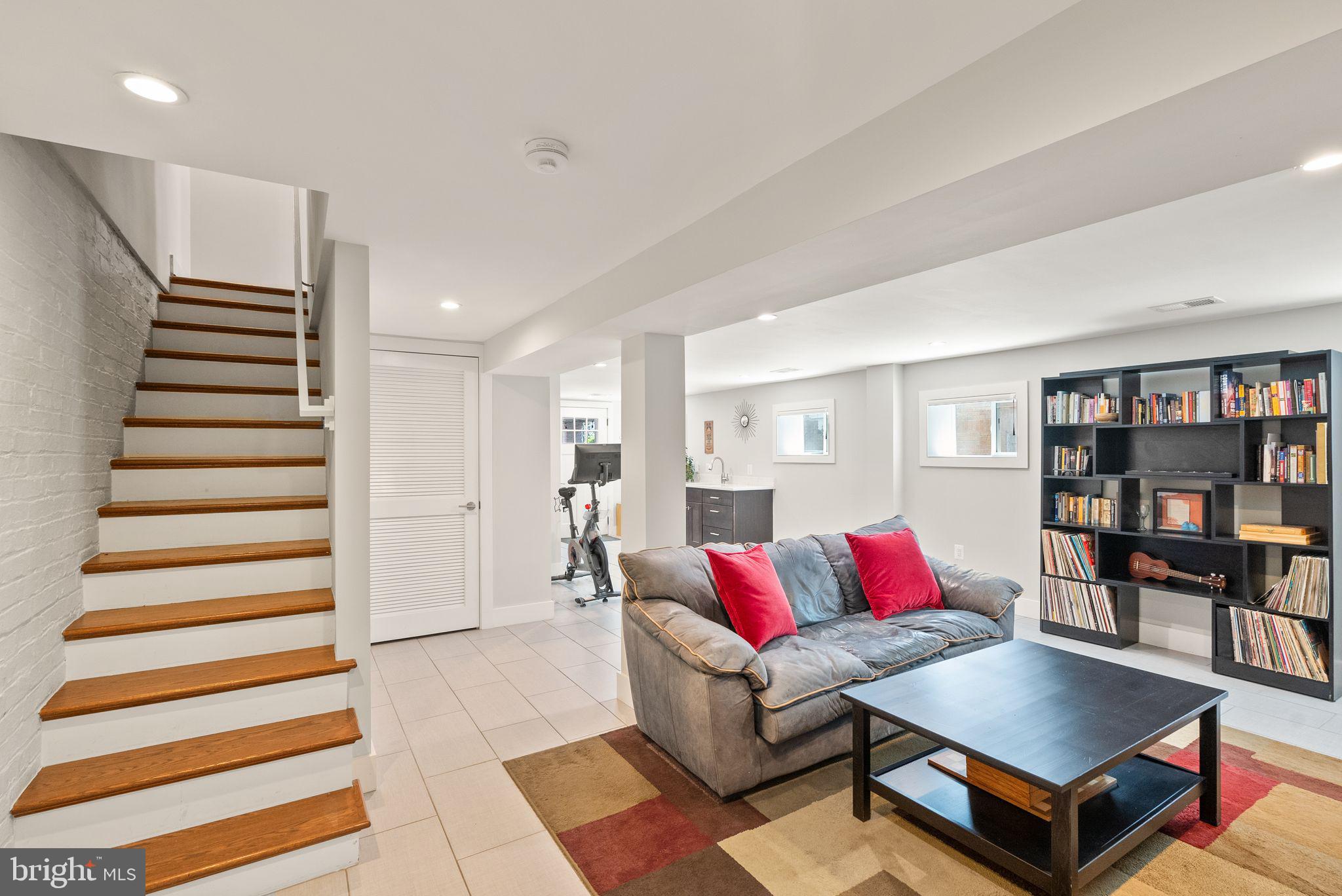 BRIGHTWOOD - Residential