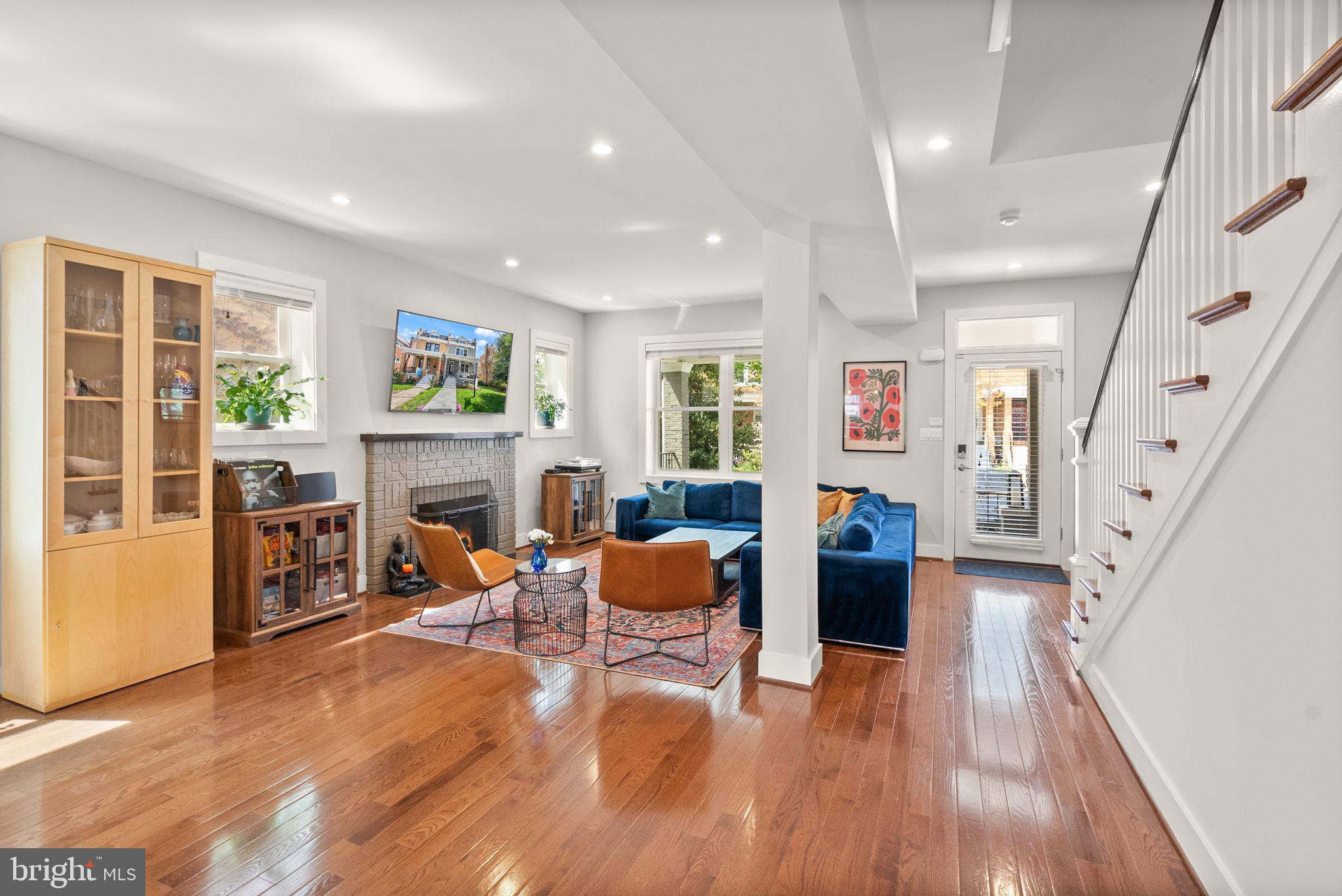 BRIGHTWOOD - Residential