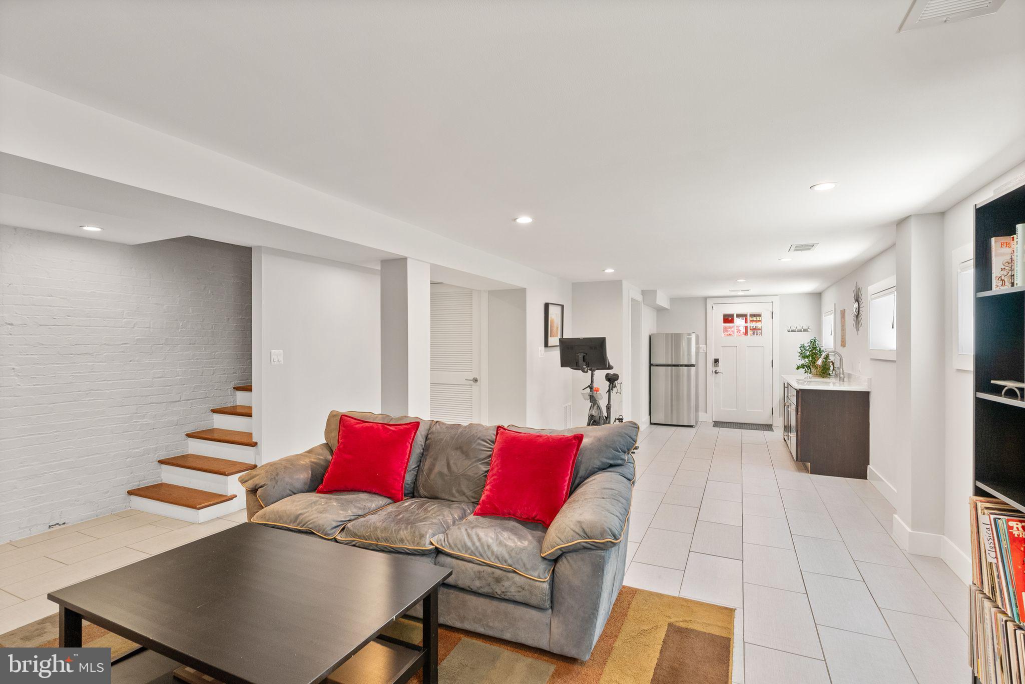 BRIGHTWOOD - Residential