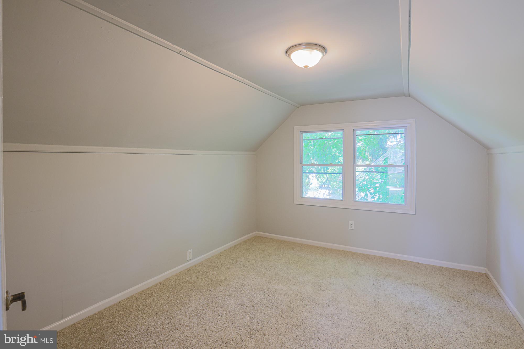 SILVER CREEK - Residential