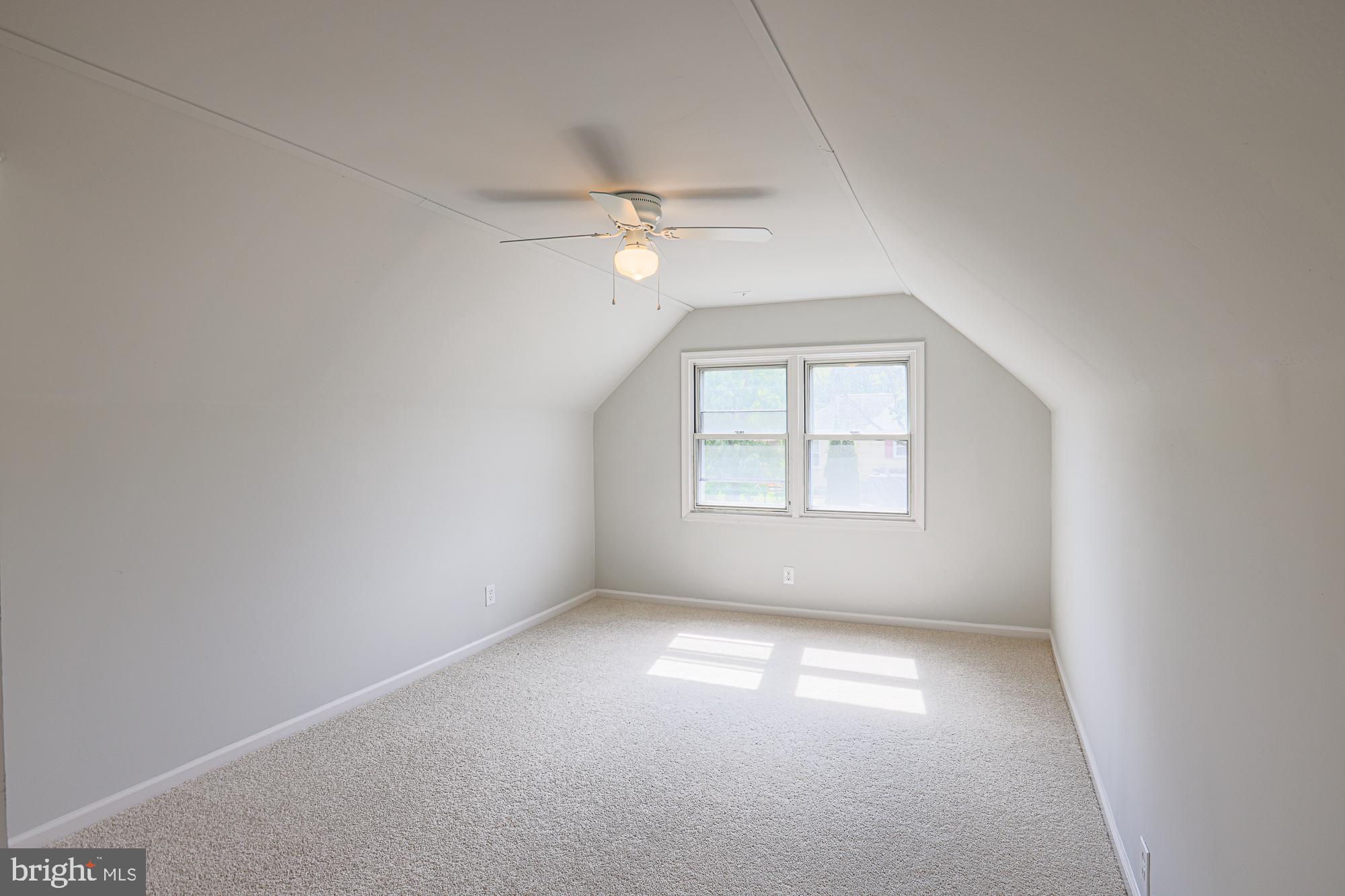 SILVER CREEK - Residential