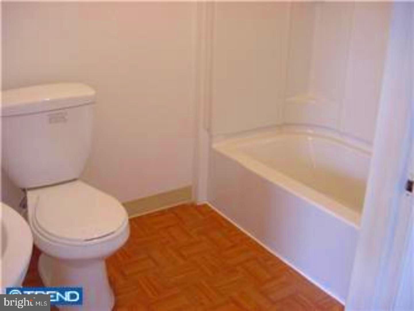 PHILADELPHIA (SOUTH) - Residential Lease