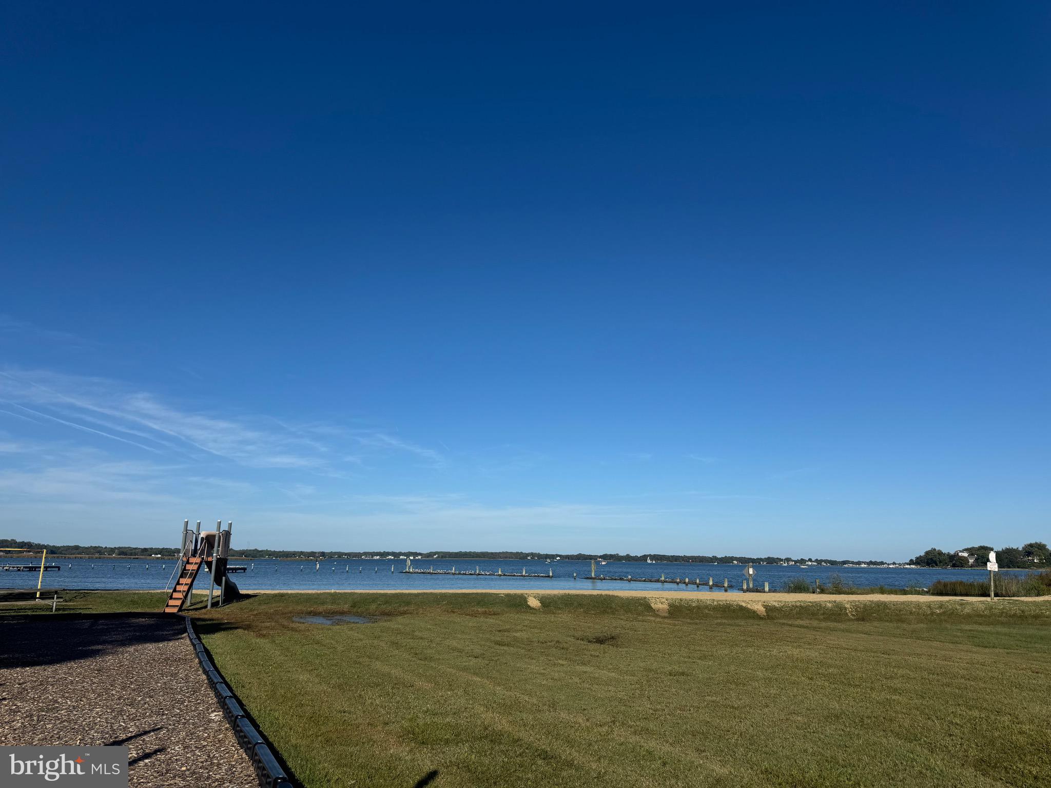 SELBY ON THE BAY - Residential