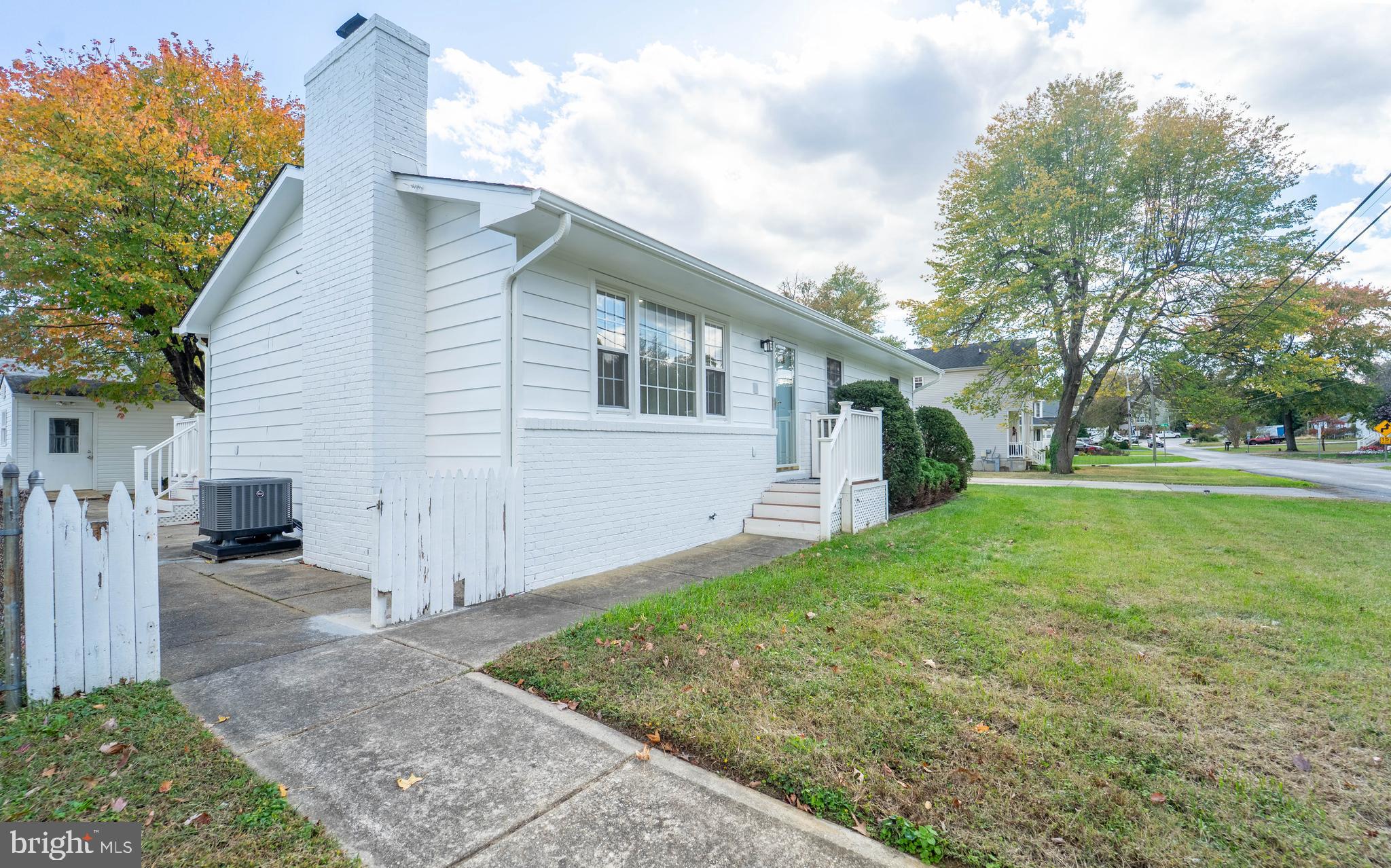 SELBY ON THE BAY - Residential