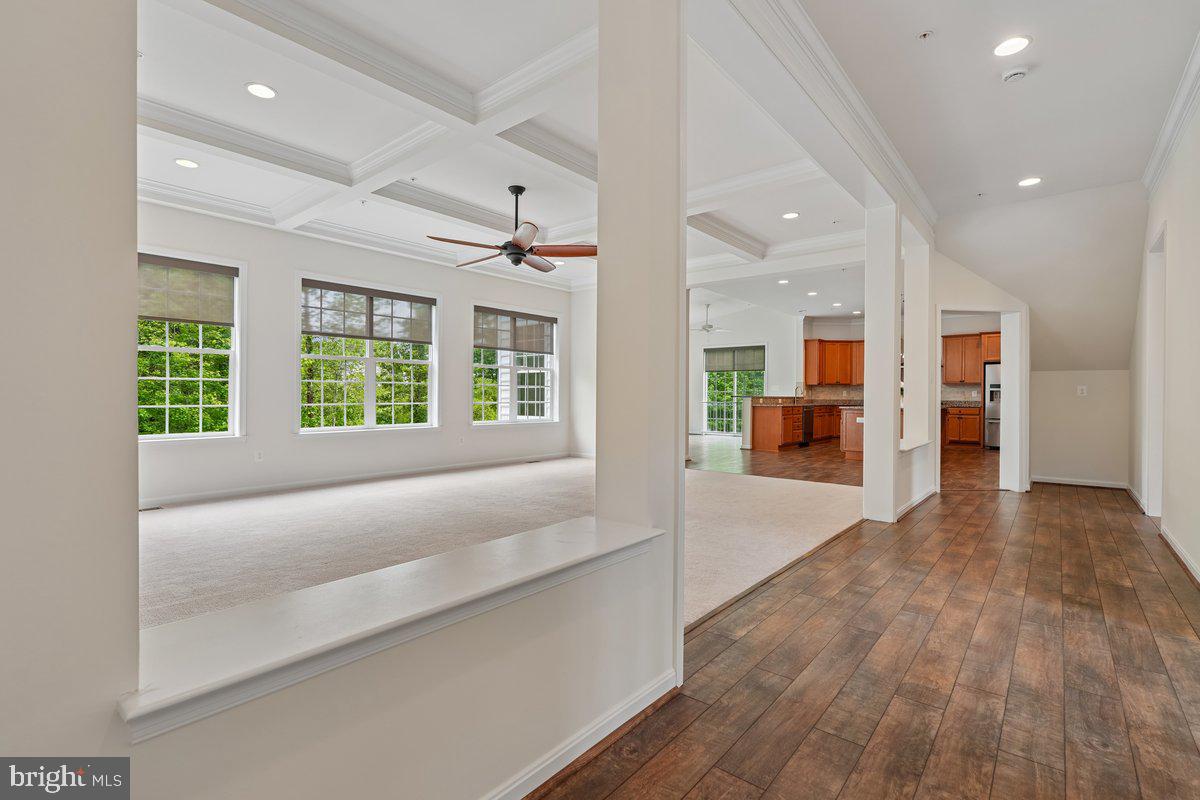 FAIRVIEW MANOR - Residential