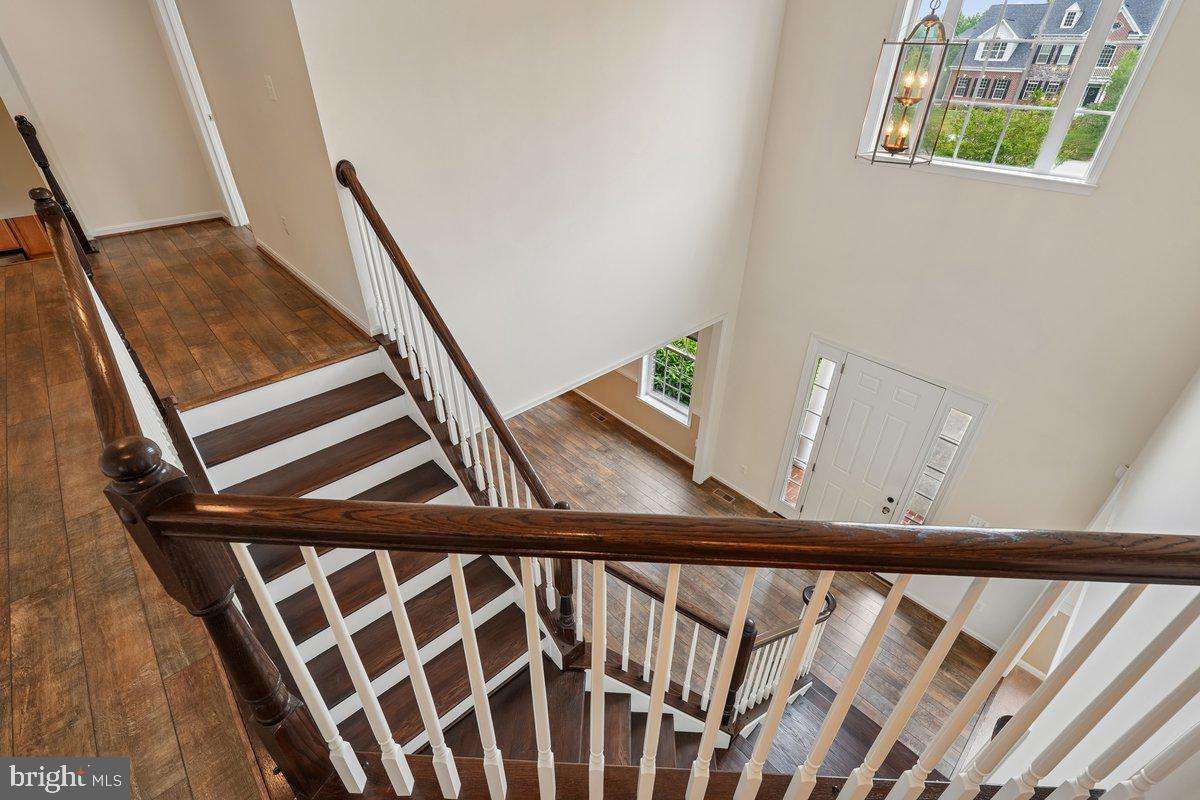 FAIRVIEW MANOR - Residential