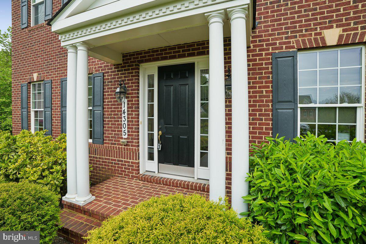 FAIRVIEW MANOR - Residential