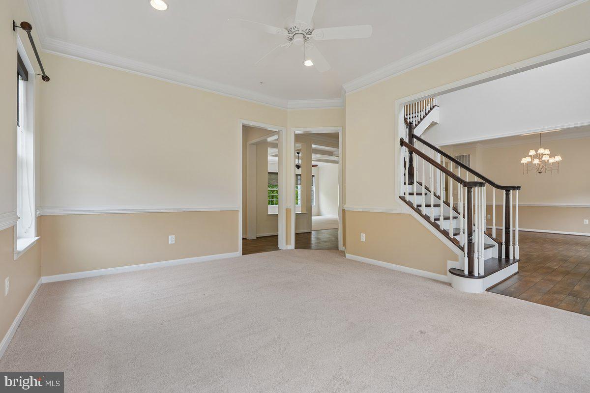 FAIRVIEW MANOR - Residential