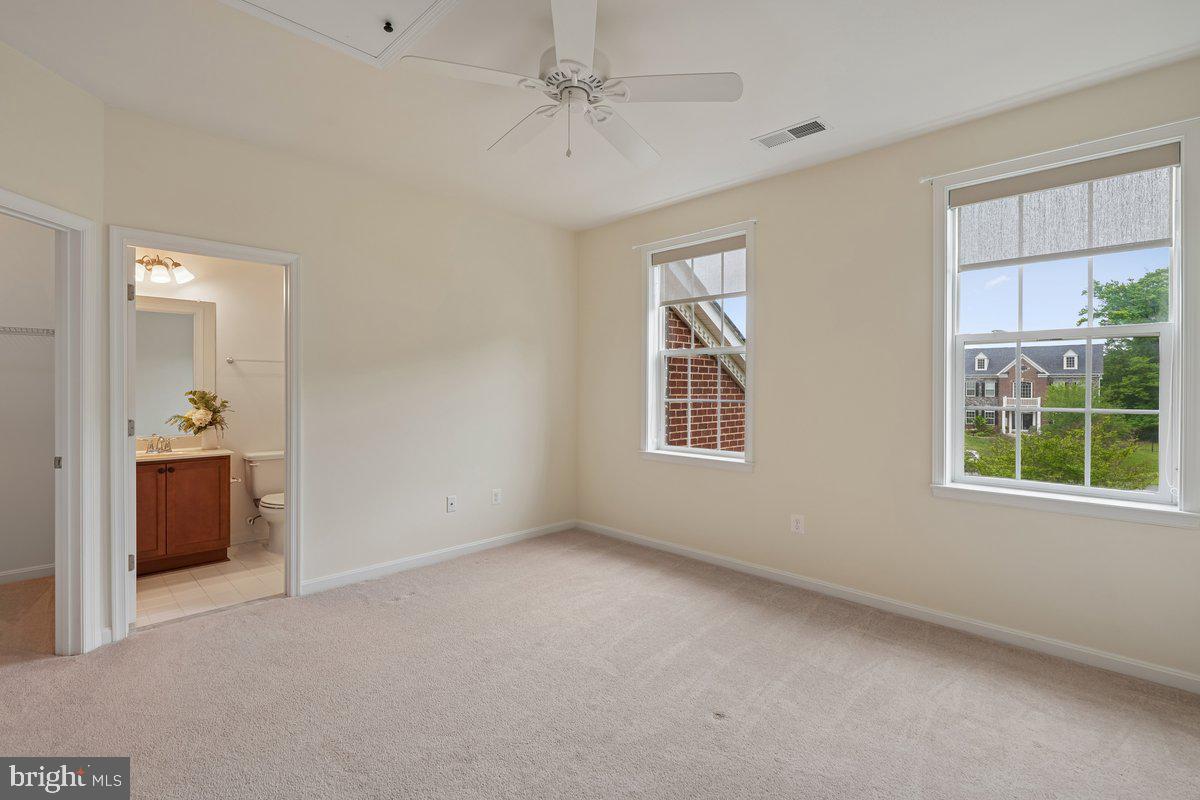 FAIRVIEW MANOR - Residential