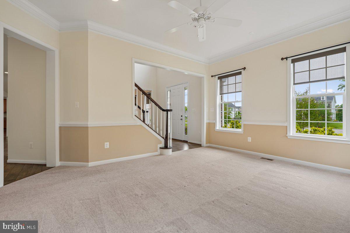 FAIRVIEW MANOR - Residential