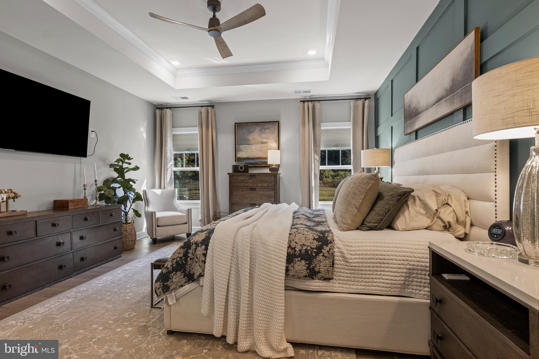 PONDS EDGE - Residential