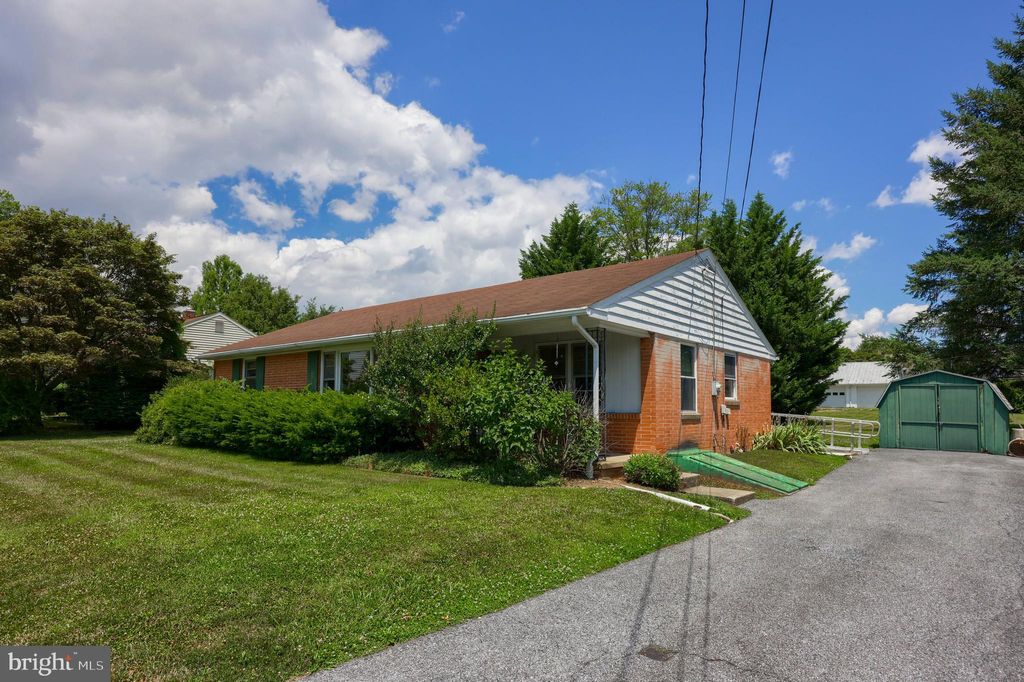 Photo of 6157 Carpenter Street, East Petersburg, PA 17520 (MLS # PALA2053178)