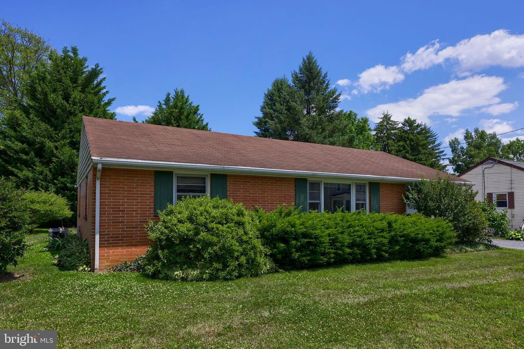 Photo of 6157 Carpenter Street, East Petersburg, PA 17520 (MLS # PALA2053178)