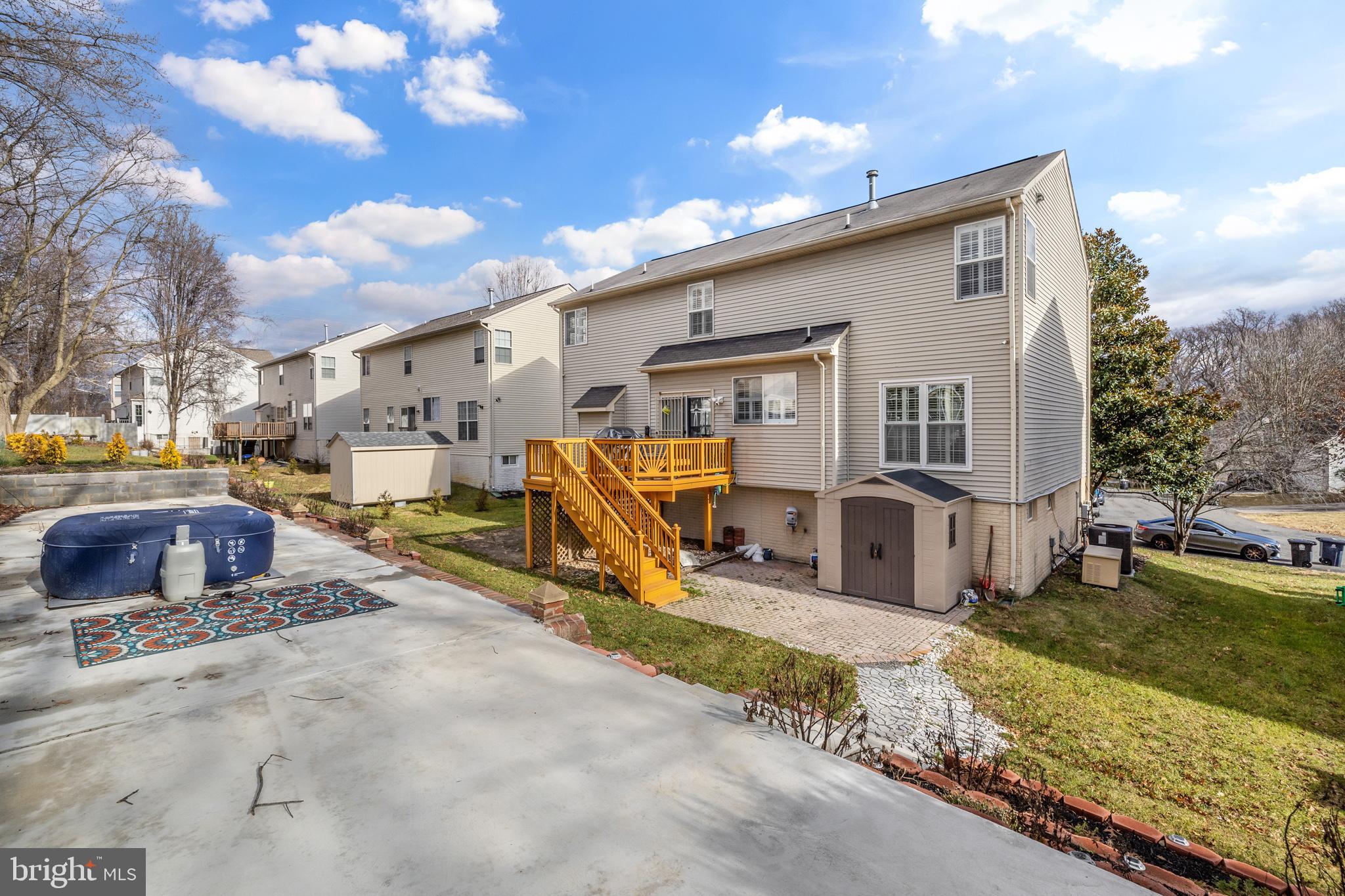 PRESIDENTIAL PARK - Residential