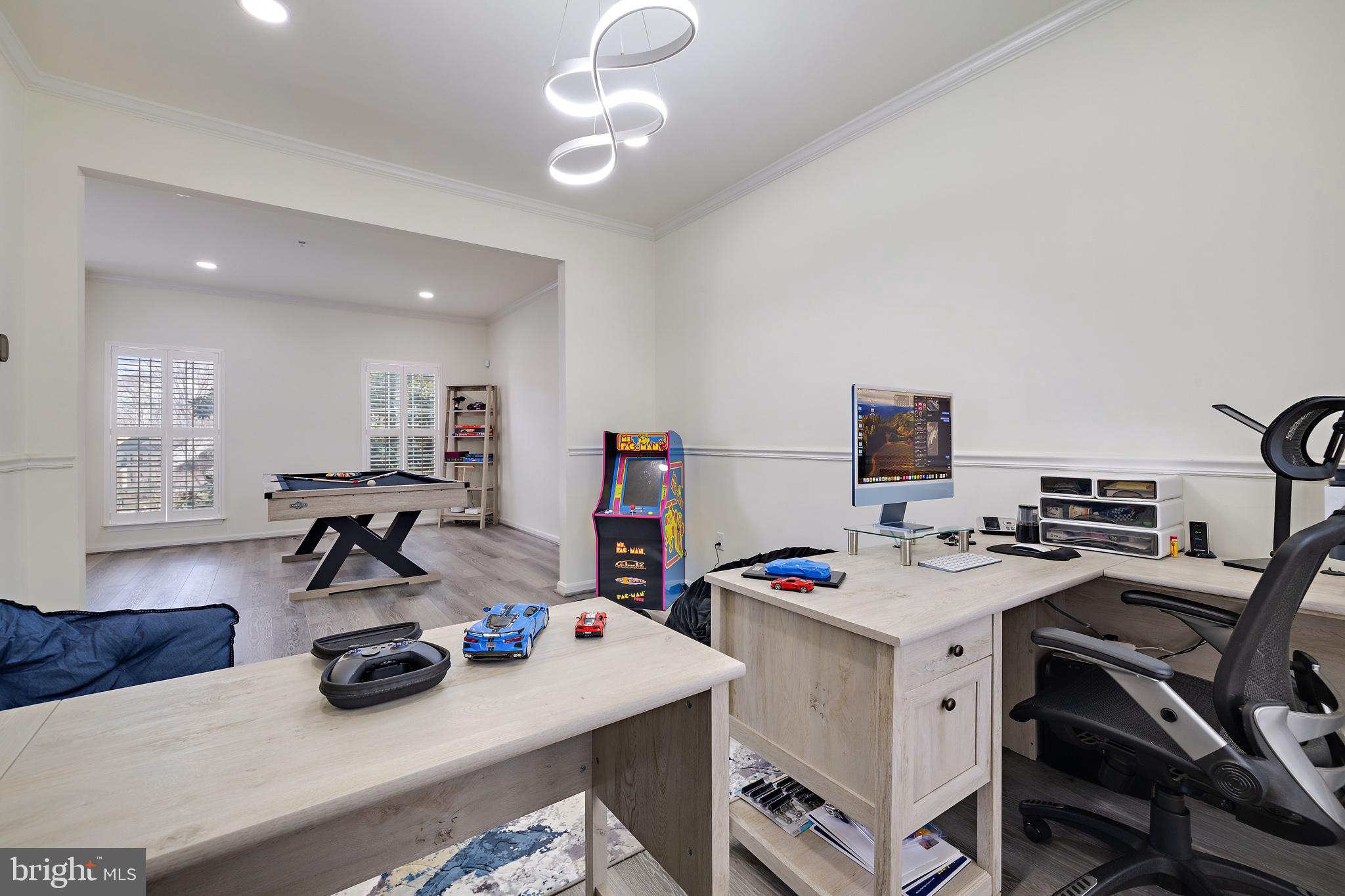 PRESIDENTIAL PARK - Residential