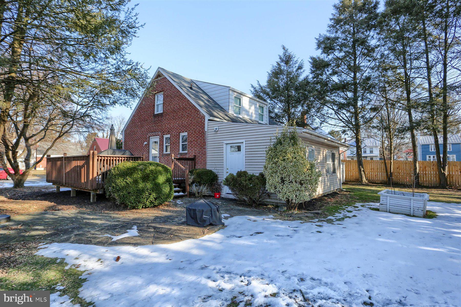 COLLEGE PARK - Residential