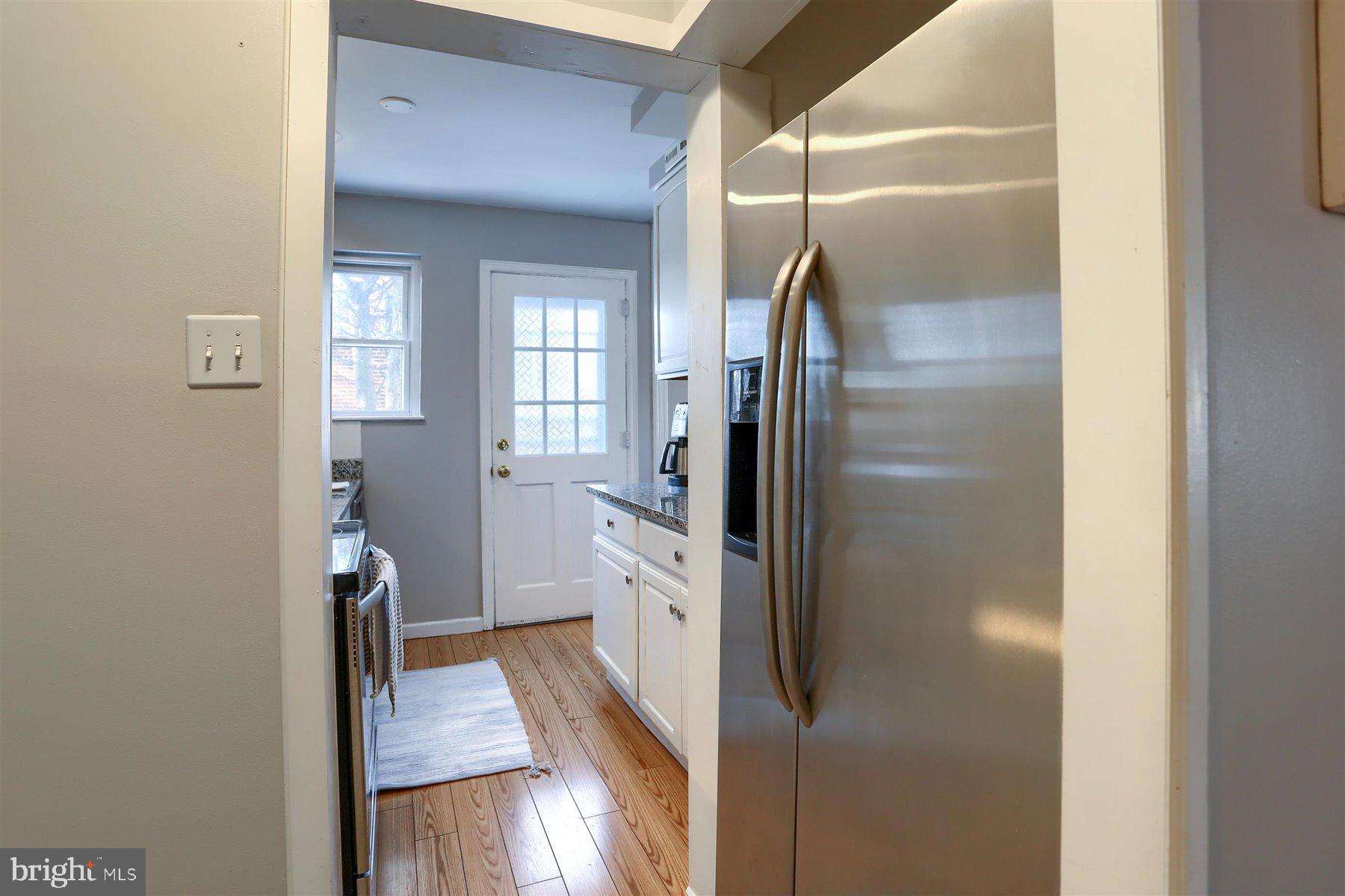 COLLEGE PARK - Residential