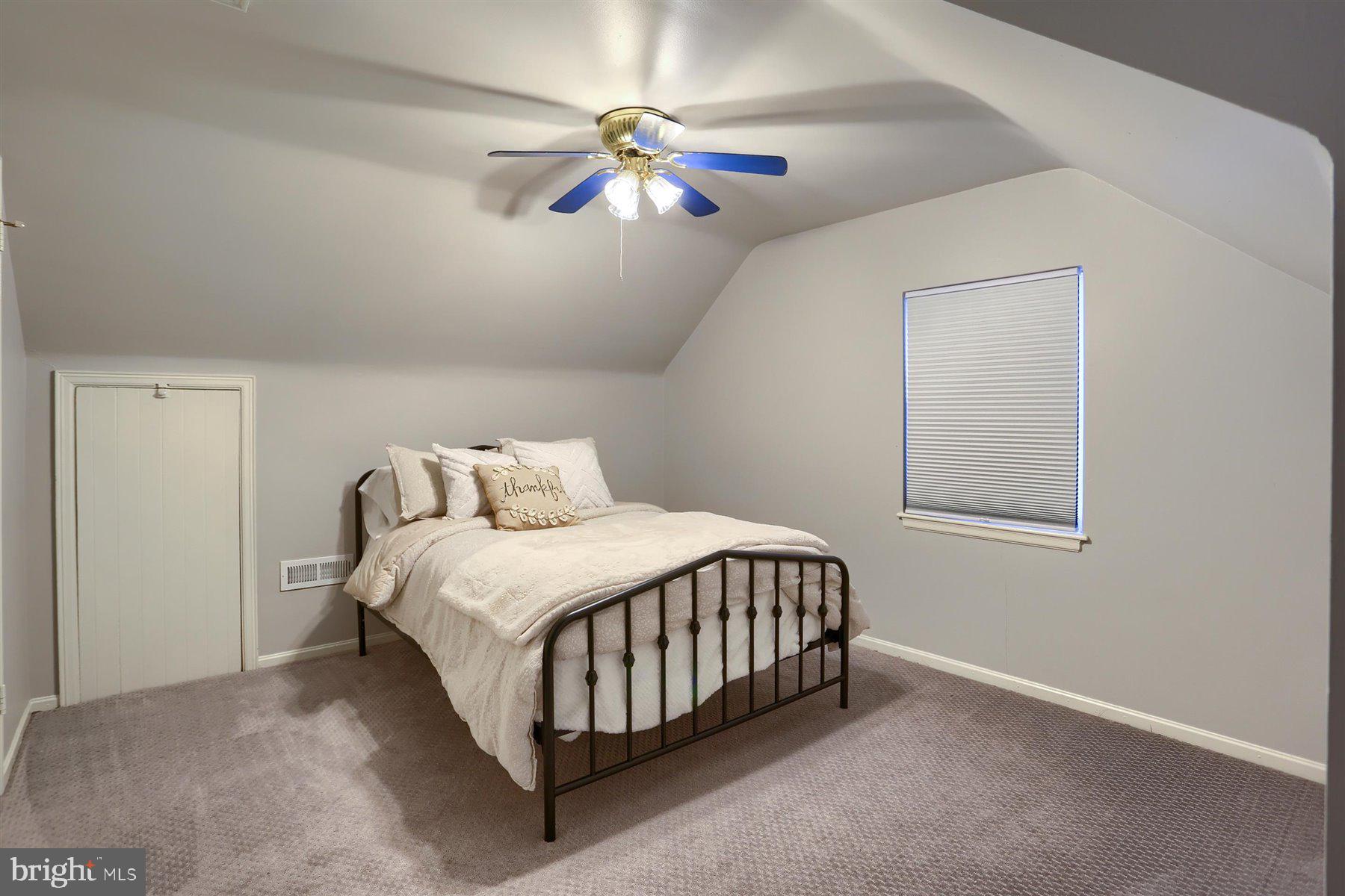 COLLEGE PARK - Residential