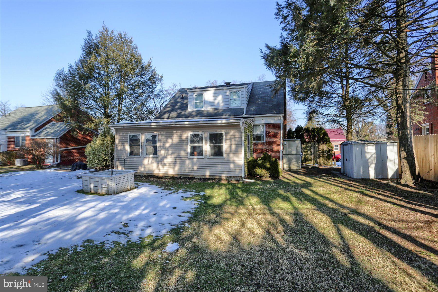 COLLEGE PARK - Residential