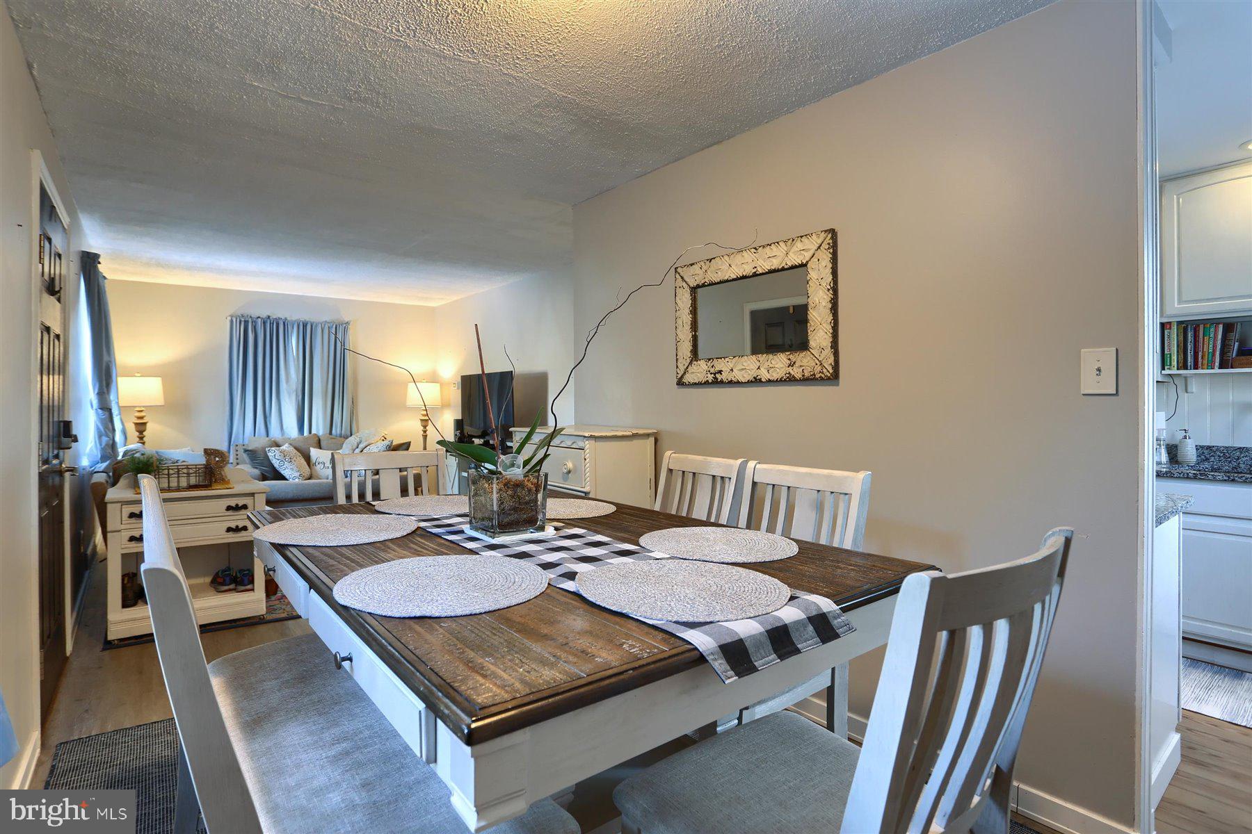 COLLEGE PARK - Residential