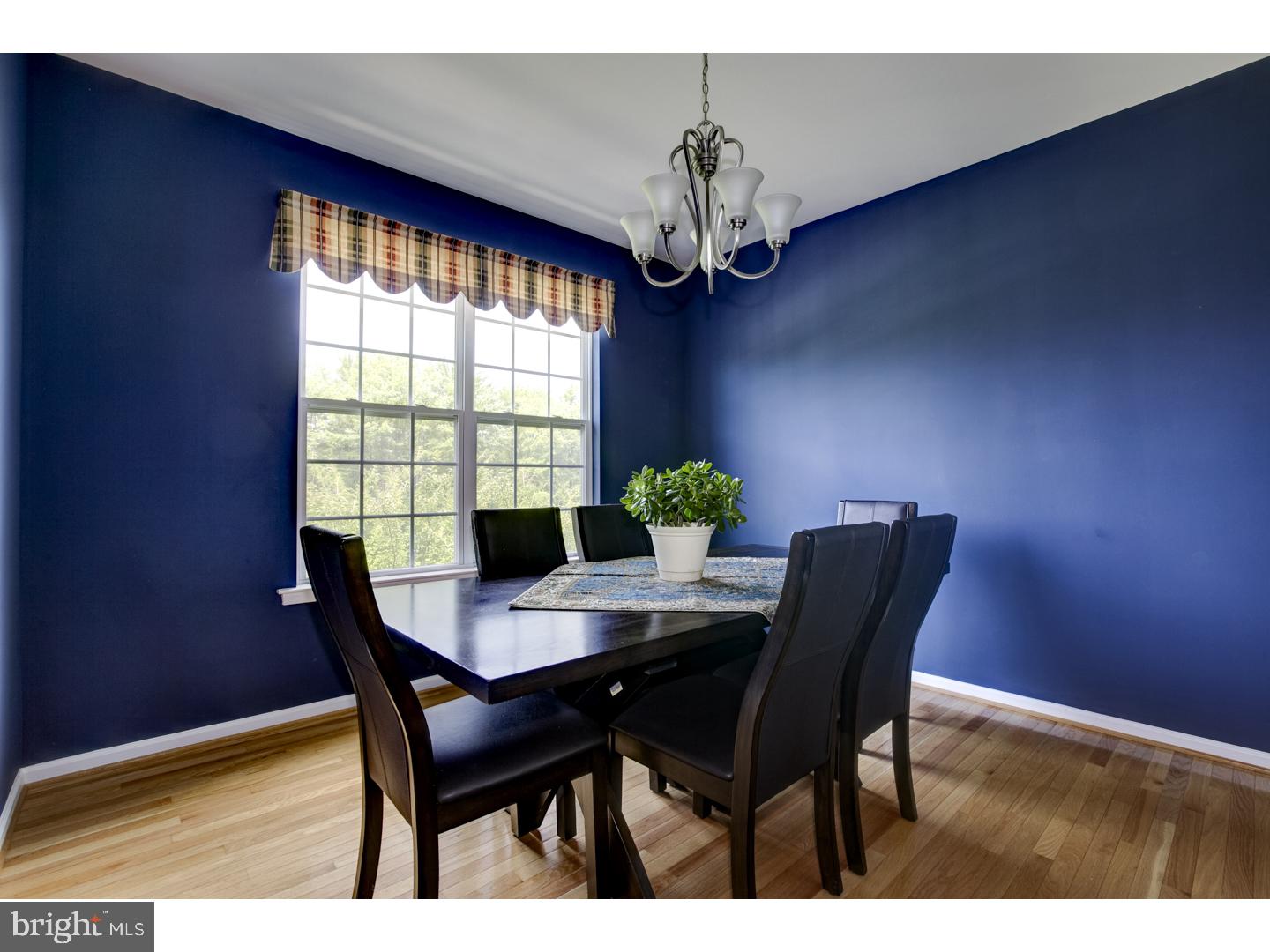 KINGS GRANT - Residential