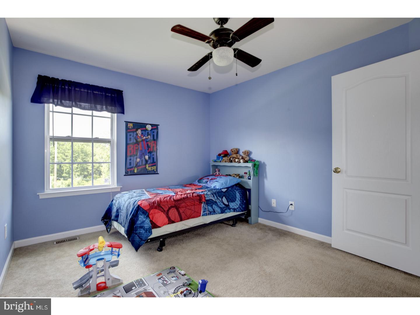 KINGS GRANT - Residential