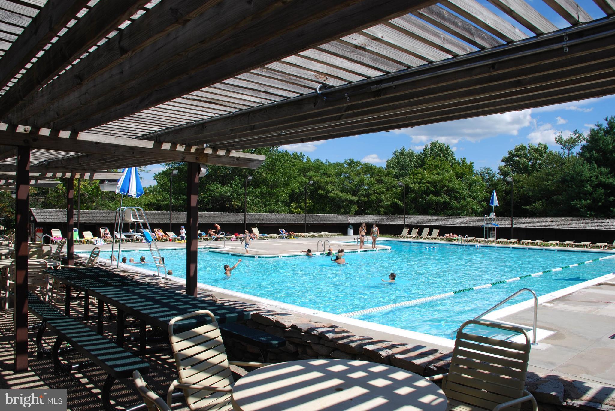 LAKE LINGANORE OAKDALE - Residential