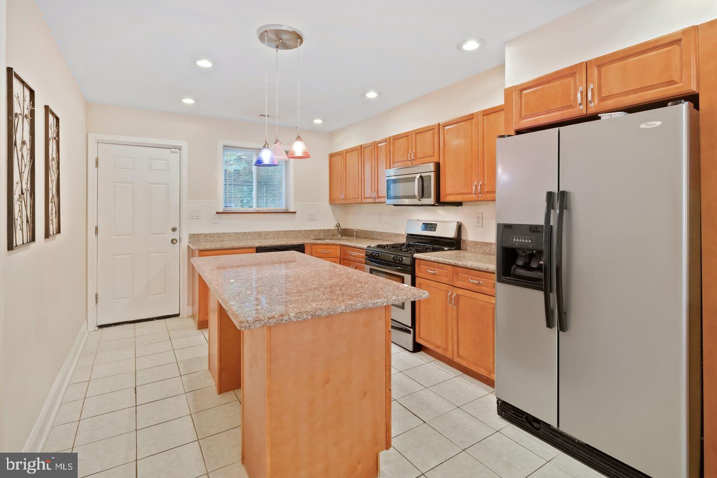 POINT BREEZE - Residential Lease