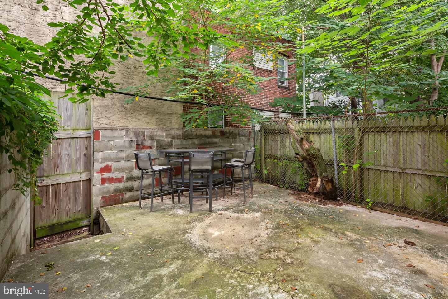 POINT BREEZE - Residential Lease